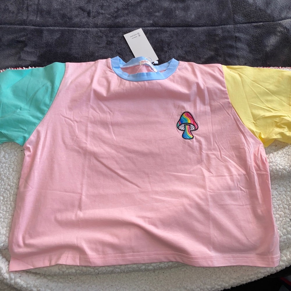 Cropped shirt